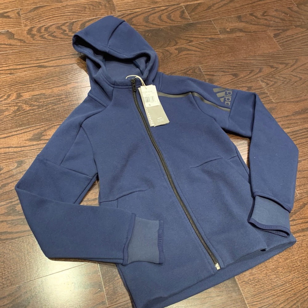 Fitted Adidas youth zipper hoodie (NWT) unisex